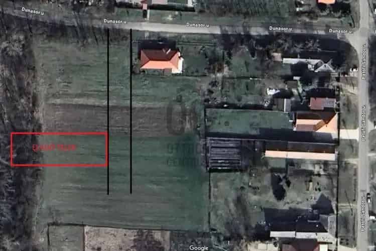 Áporkai eladó telek, T040413