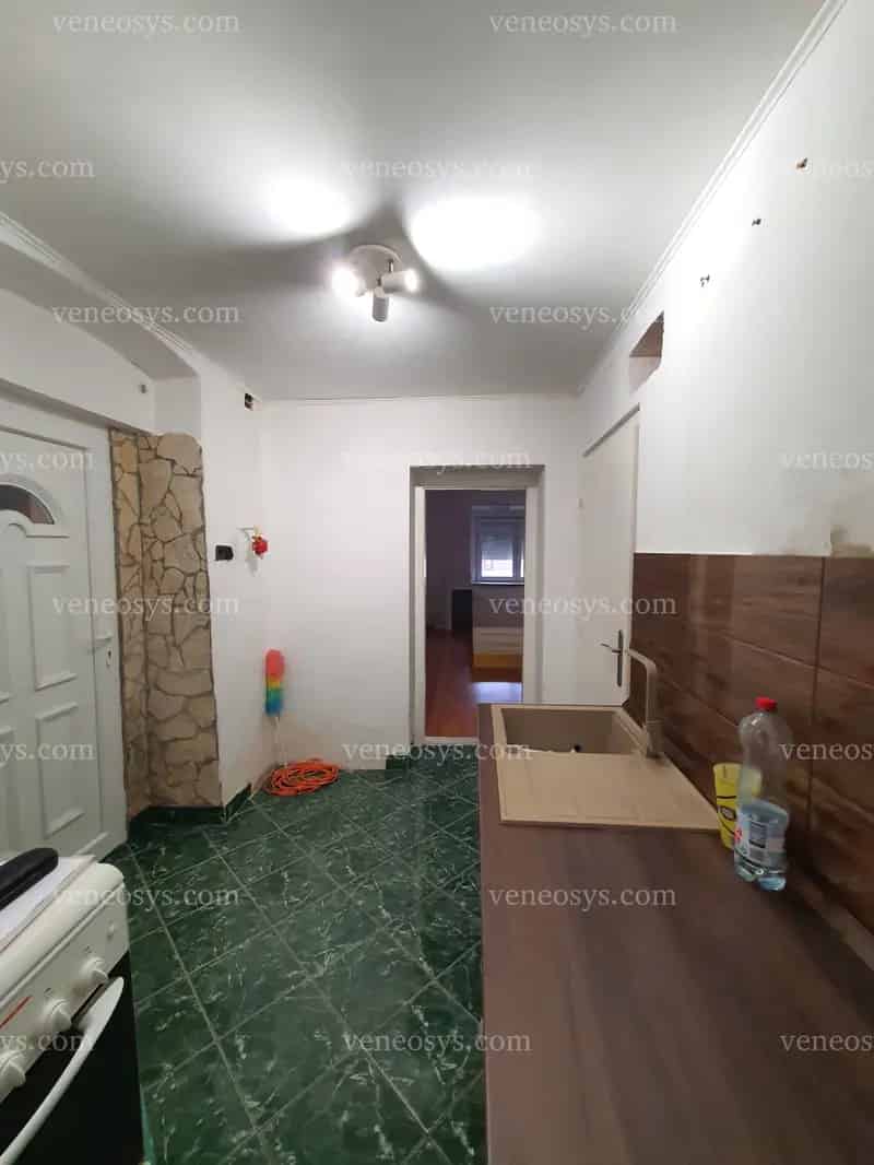 Eladó  60 m2-es lakás Esztergomban