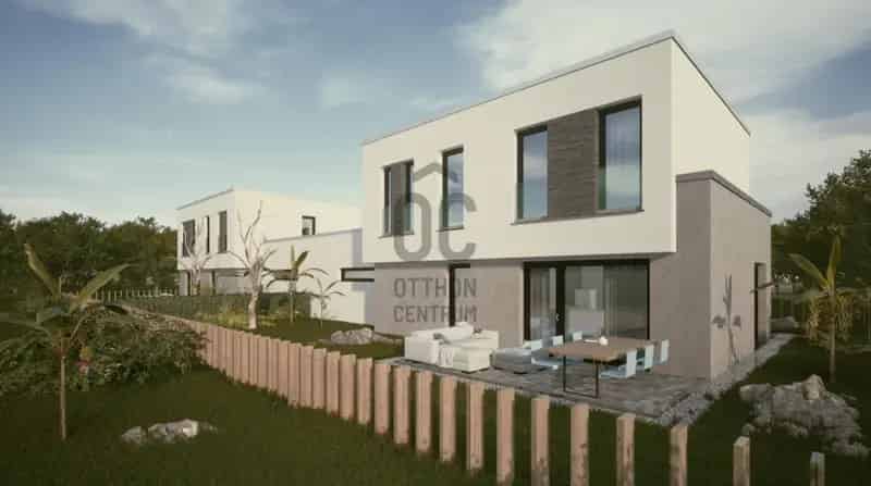 Debreceni eladó újépítésű ikerház, U0047616
