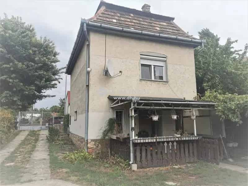 Ház Eladó , 36/A, Bacsó Béla utca, Tata, Dunántúl