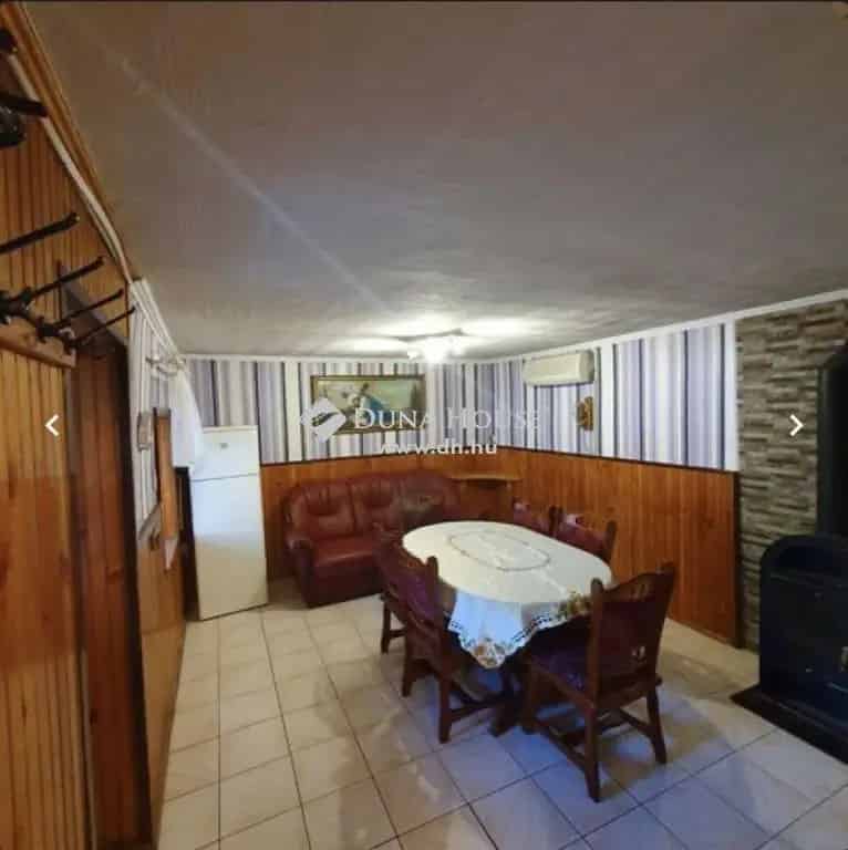Ház Eladó , Poroszló, Alföld és Észak