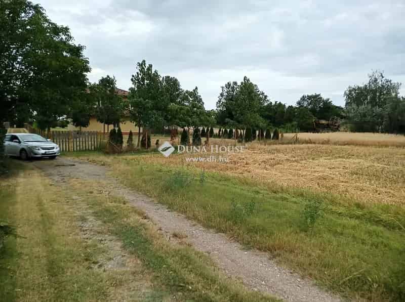 Telek Eladó , Gárdony, Dunántúl