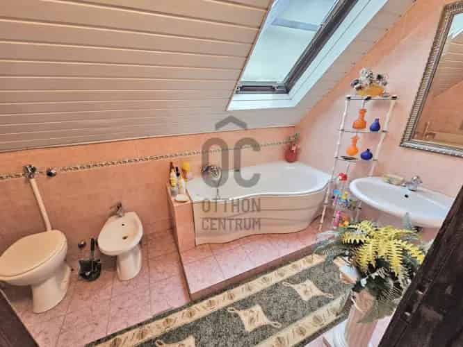 Budapest XXI. kerületi eladó családi ház, DHZ090975
