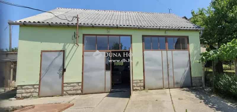 Ház Eladó , Komló, Dunántúl