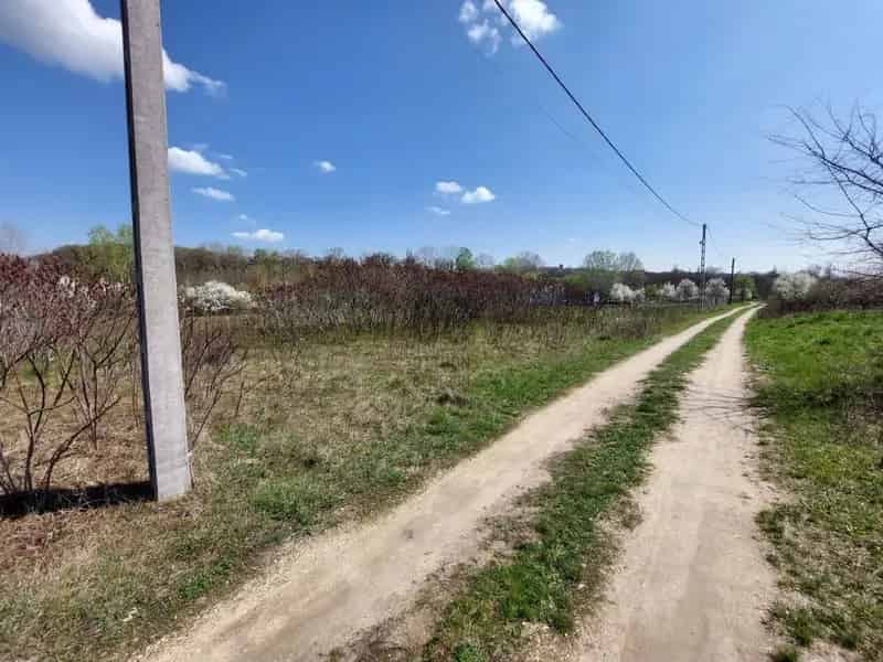 Telek Kiadó , Gödöllői járás, Közép-Magyarország