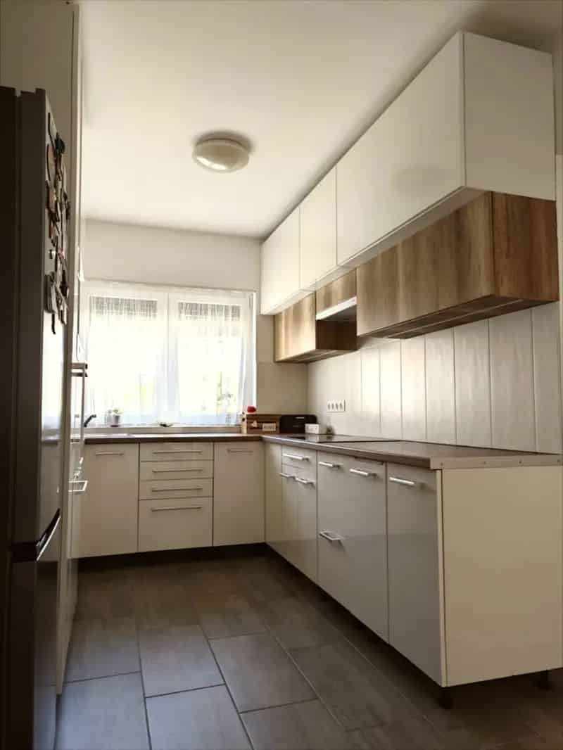 Ház Kiadó , Győri járás, Dunántúl