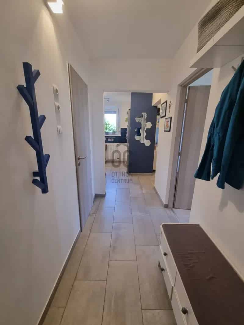 Lakás Kiadó , Budapest, Közép-Magyarország