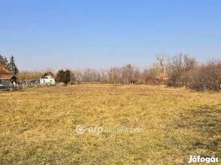 Győri 2423 nm-es telek eladó - Győr, Telek, föld - Jófogás Ingatlan