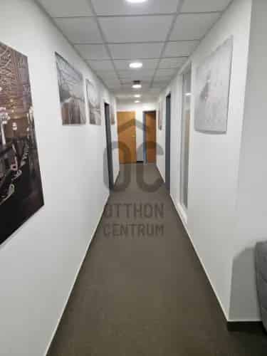 Budapest I. kerületi kiadó kereskedelmi ingatlan, UZ018820