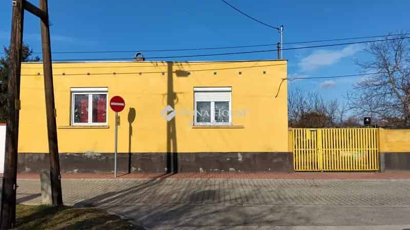 Ház Eladó , Tokod, Dunántúl