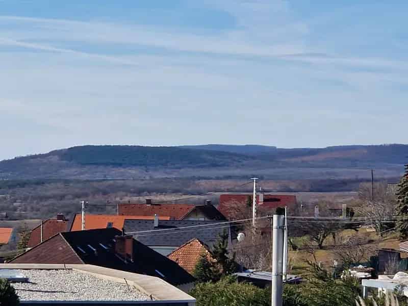 Ház Kiadó , Balatonfüredi járás, Dunántúl