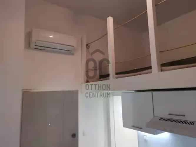 Budapest II. kerületi eladó kereskedelmi ingatlan, UZ018510