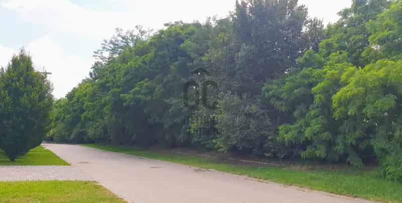 Debreceni eladó telek, T036307