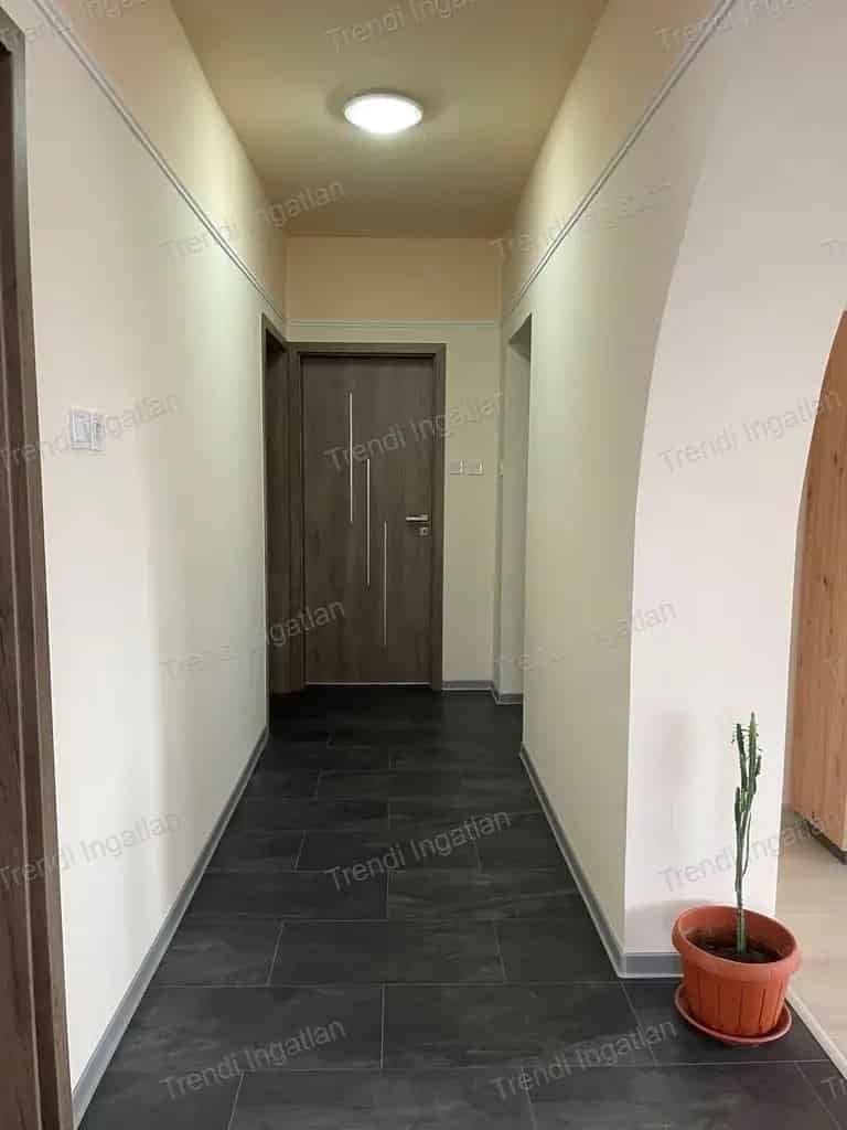 Ház Kiadó , Csornai járás, Dunántúl