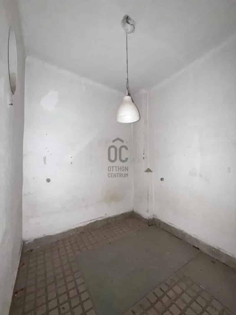 Lakás Kiadó , Budapest, Közép-Magyarország