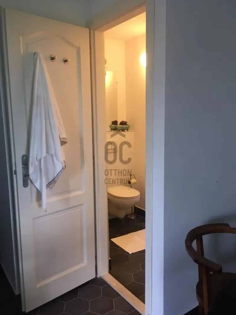 Ház Kiadó , Tapolcai járás, Dunántúl