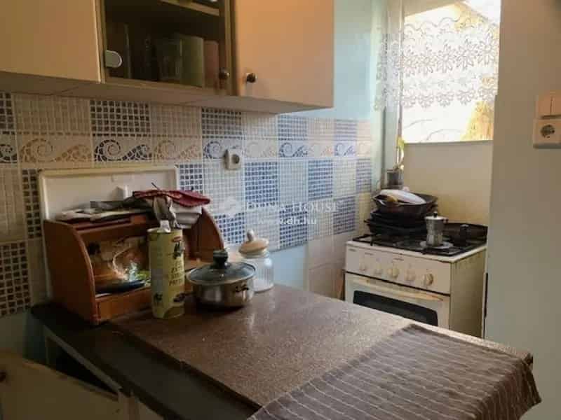 Ház Kiadó , Budapest, Közép-Magyarország