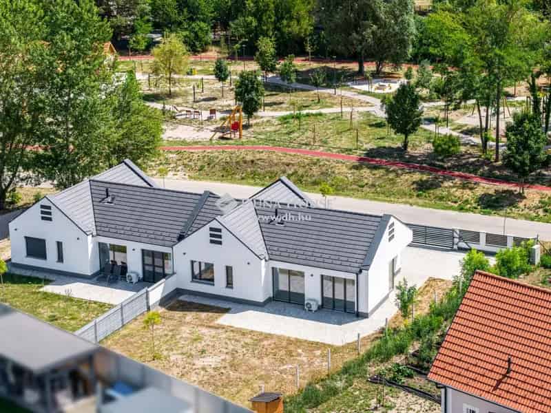 Ház Eladó , Szigetmonostor, Közép-Magyarország