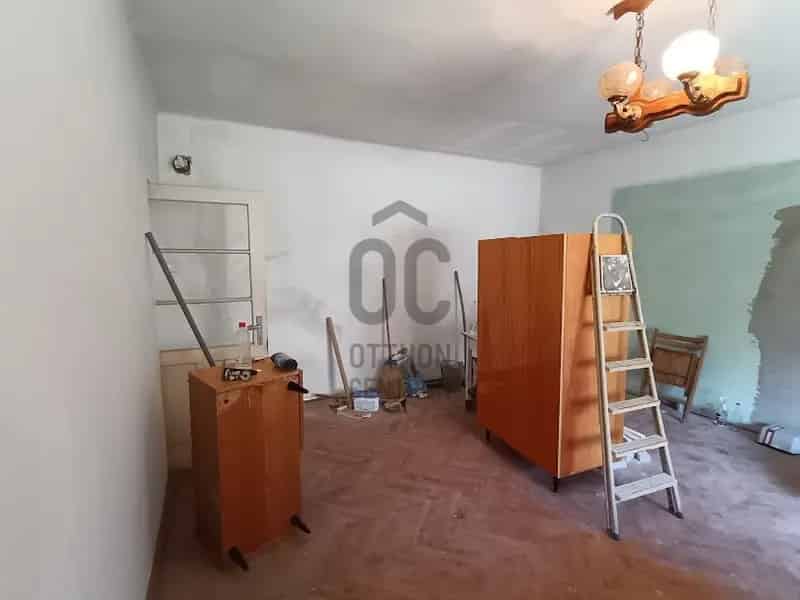 Ház Kiadó , Paksi járás, Dunántúl