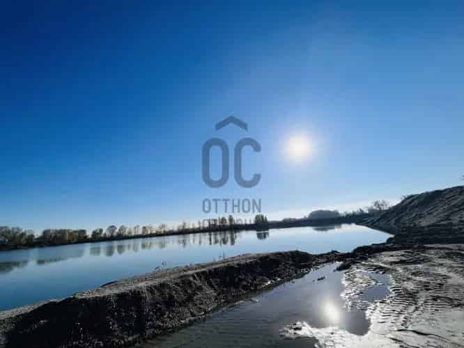 Lébényi eladó kereskedelmi ingatlan, UZ016601