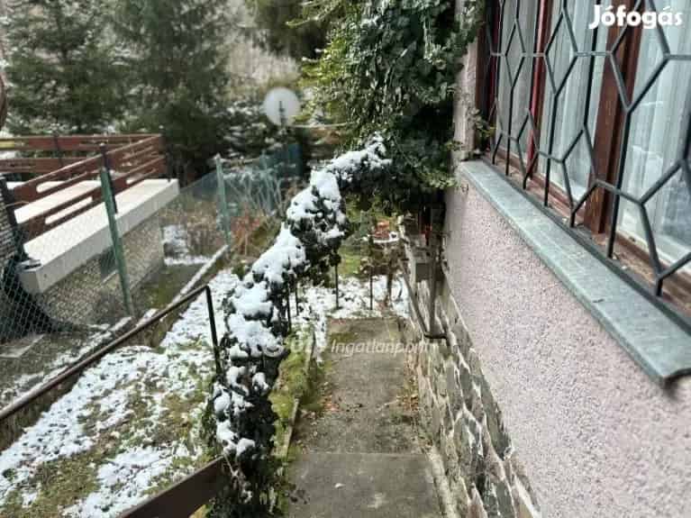 Eladó 43 nm-es ház Komló - Komló, Nyaralók, üdülők - Jófogás Ingatlan