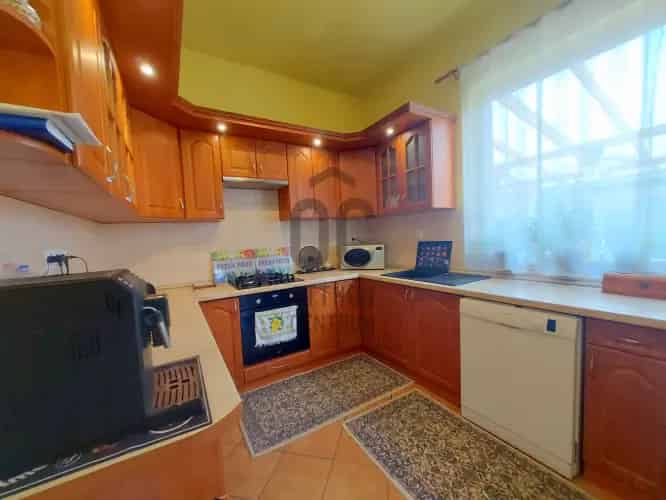 Budapest IV. kerületi eladó családi ház, H499523