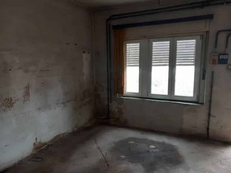 Ház Kiadó , Budapest, Közép-Magyarország
