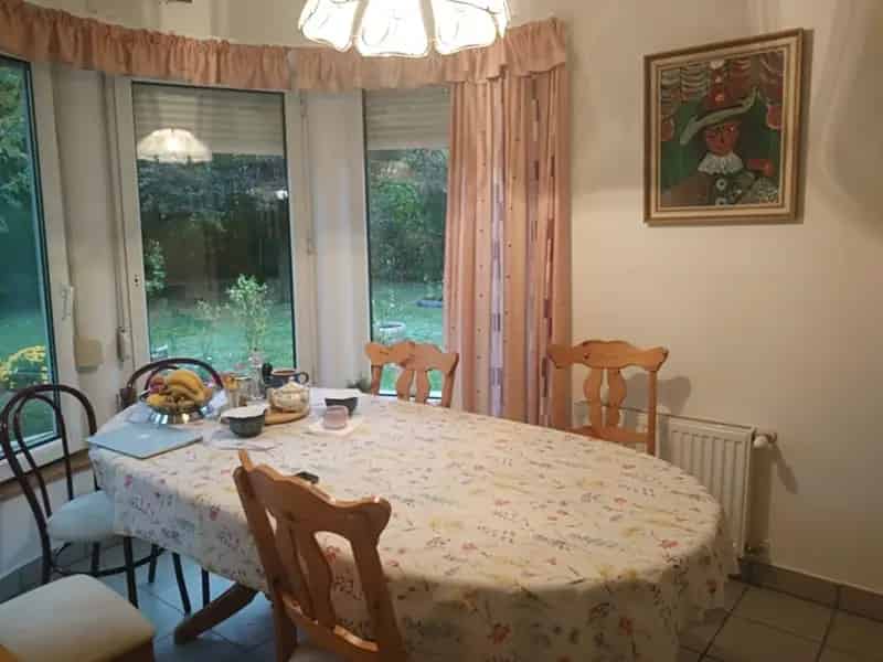 Ház Kiadó , 8119, Velence, Dunántúl
