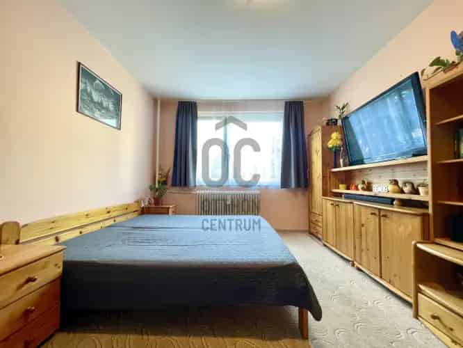 Soproni eladó panel lakás, H506101