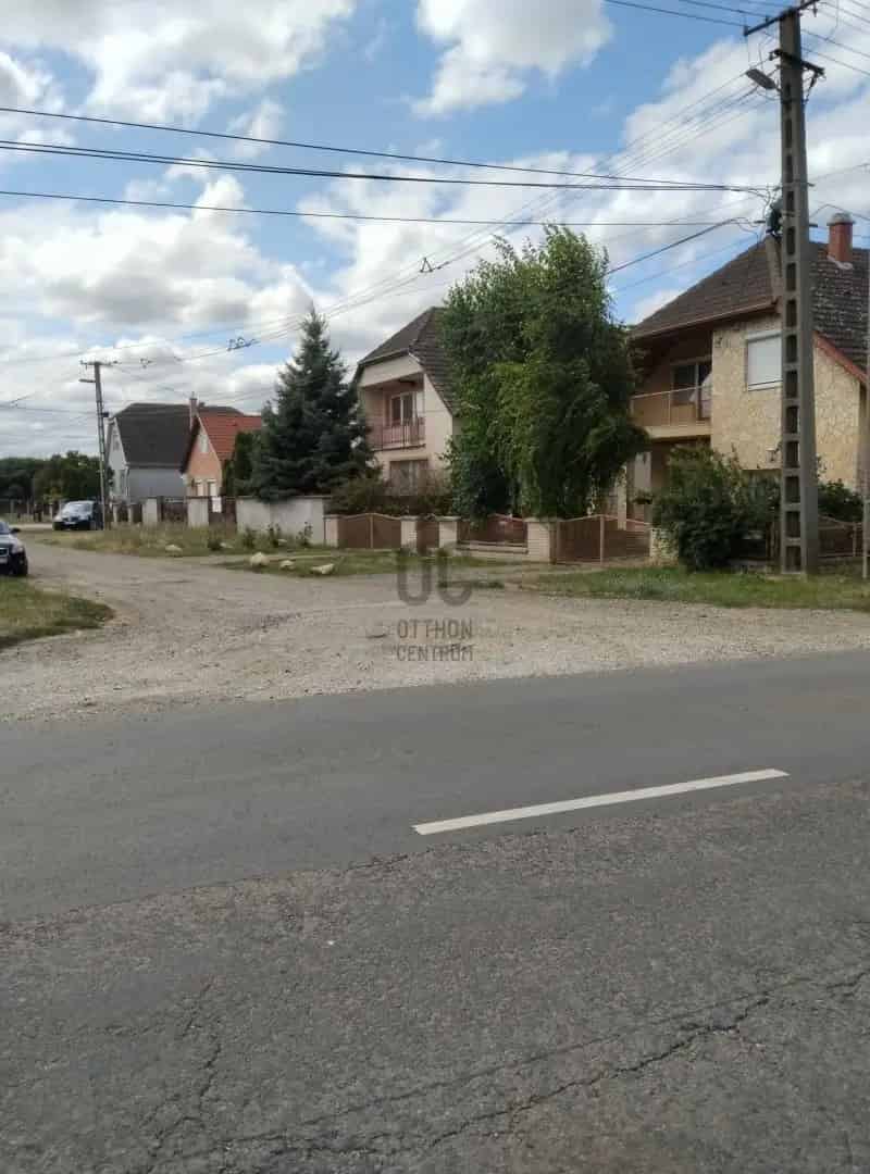 Telek Kiadó , Pásztói járás, Alföld és Észak