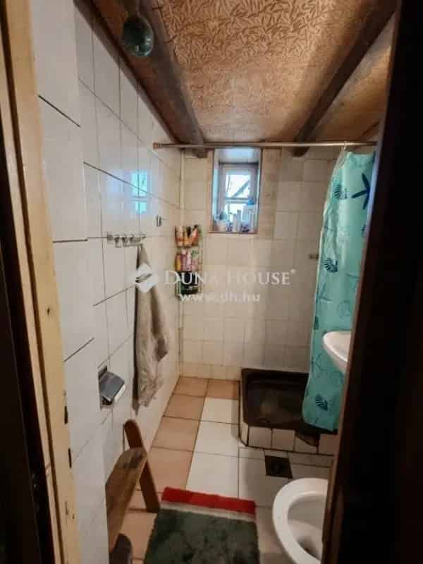 Telek Kiadó , Ceglédi járás, Közép-Magyarország