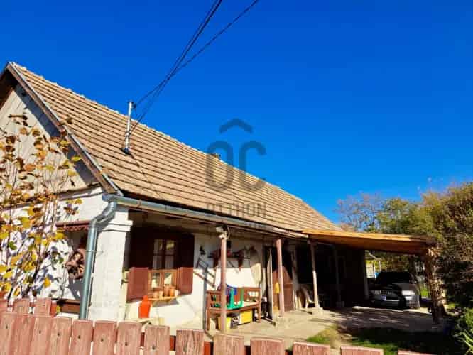 Tápiósági eladó családi ház, DHZ051062