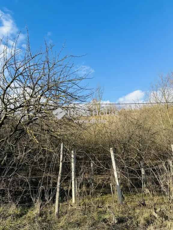 Telek Eladó , Tokod, Dunántúl