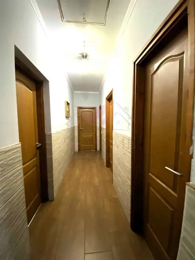 Ház Kiadó , Debreceni járás, Alföld és Észak