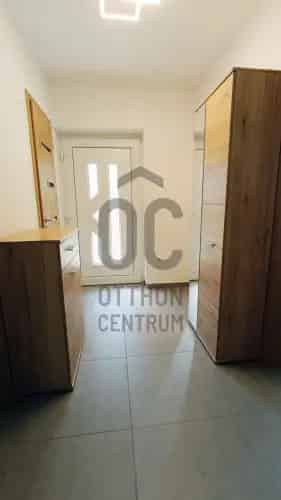Lippói eladó családi ház, DHZ075877