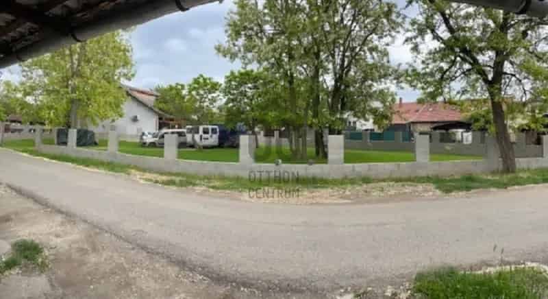 Törökbálinti eladó telek, T040063