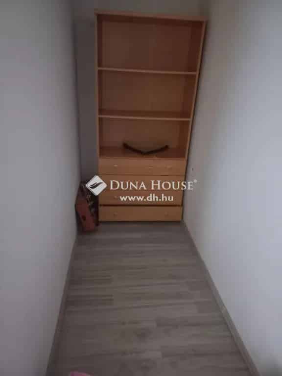 Ház Eladó , Bár, Dunántúl