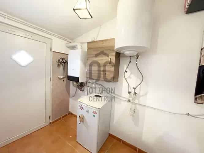 Keszthelyi eladó lakás, H478699