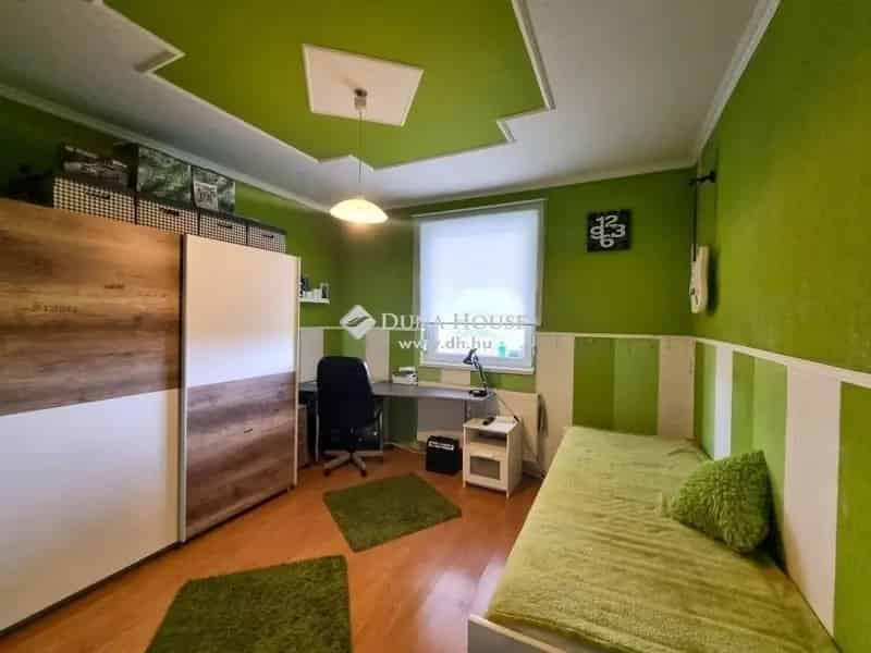 Ház Kiadó , Vecsési járás, Közép-Magyarország