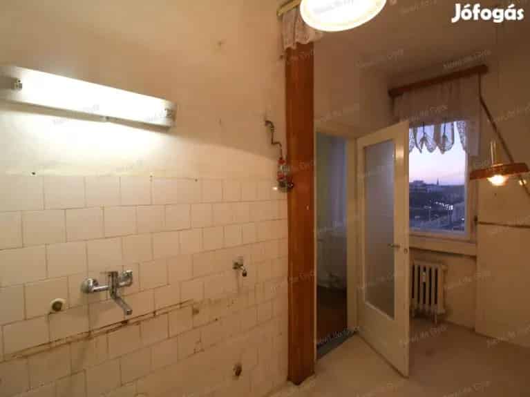 Győr Belvárosi Panorámás Tégla Lakás Lifttel