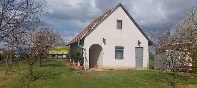 Ház Kiadó , Dombóvár, Dunántúl