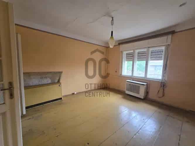 Viszneki eladó családi ház, H502944