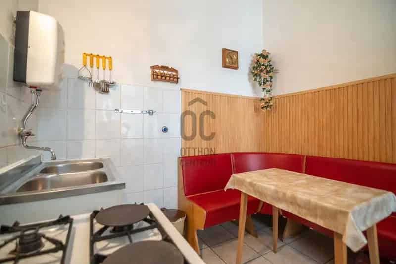 Lakás Kiadó , Budapest, Közép-Magyarország