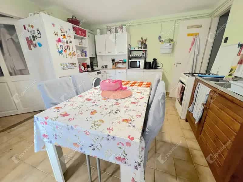 Ház Kiadó , Monori járás, Közép-Magyarország