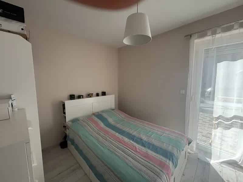 Ház Kiadó , Győri járás, Dunántúl