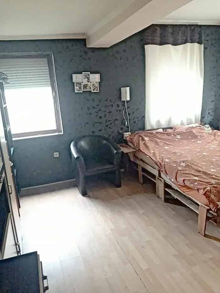 Ház Kiadó , Szentendrei járás, Közép-Magyarország