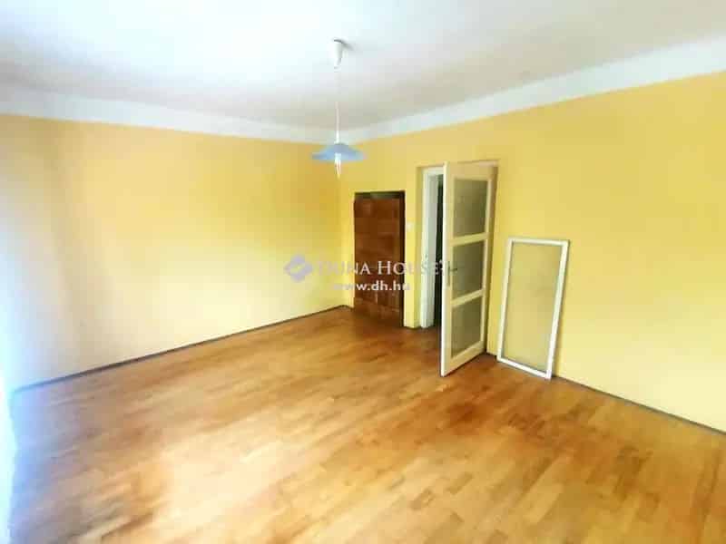 Ház Eladó , Komló, Dunántúl