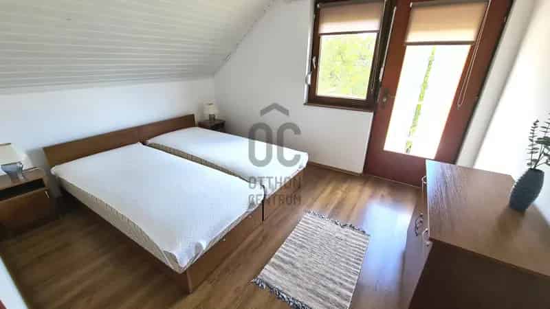Borgátai eladó nyaraló, DHZ011054