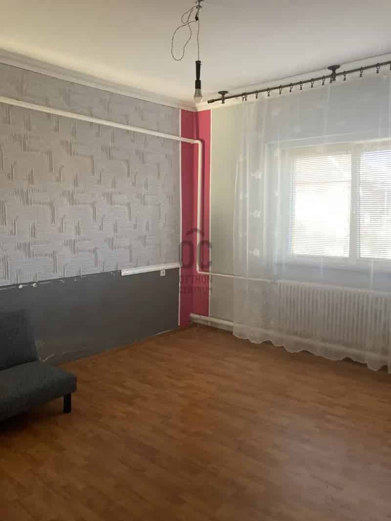 Ház Kiadó , Ibrányi járás, Alföld és Észak