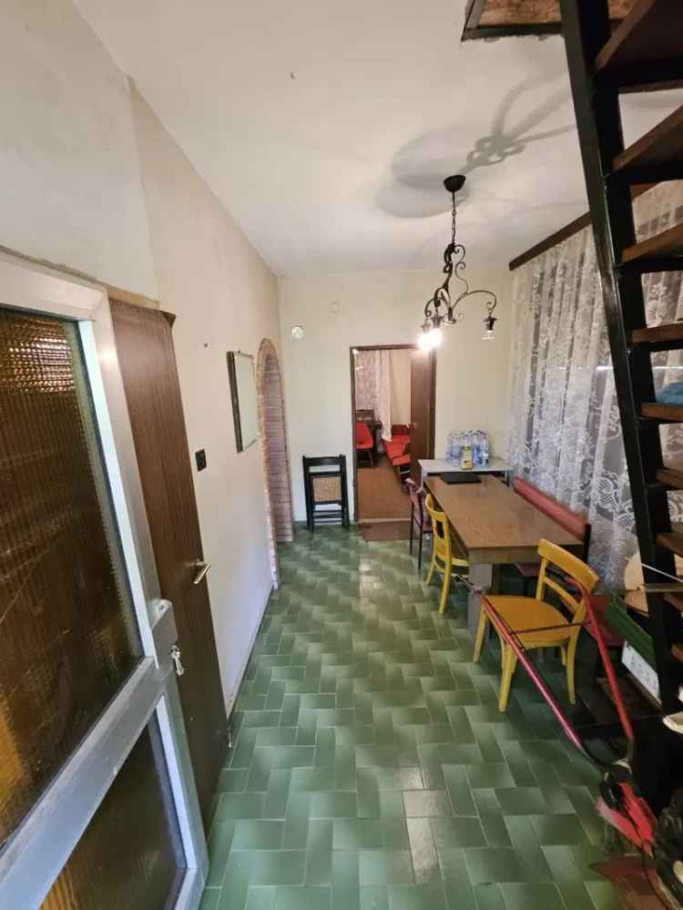 Ház Kiadó , Szabadbattyán, Dunántúl